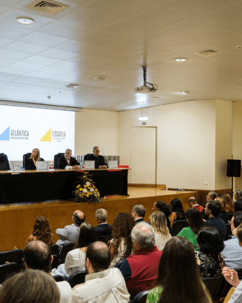 uatalntica-essatla-1200x701